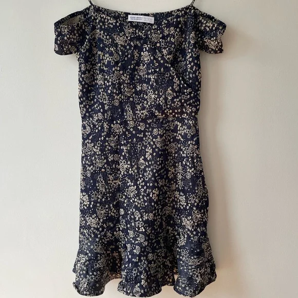 Zara Black Dress with Golden Artwork - Picture 2 of 4